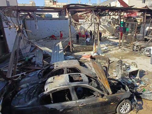 U izraelskim zračnim udarima u Khan Younisu ubijeno petero i ranjeno 18 Palestinaca