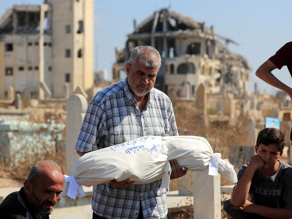 U izraelskom napadu na Gazu ubijena šestočlana palestinska porodica
