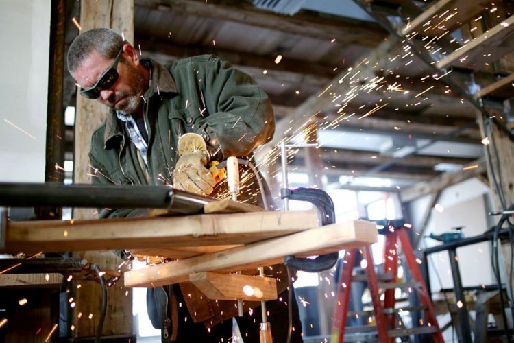 U januaru rast industrijske proizvodnje u BiH od 0,5 odsto