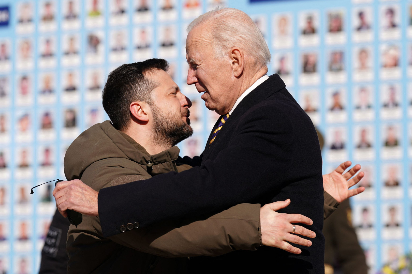 U Japanu se sastaju Biden i Zelenski