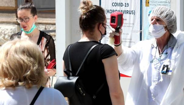 U julu u BiH 4509 novozaraženih, 80 osoba preminulo od korone