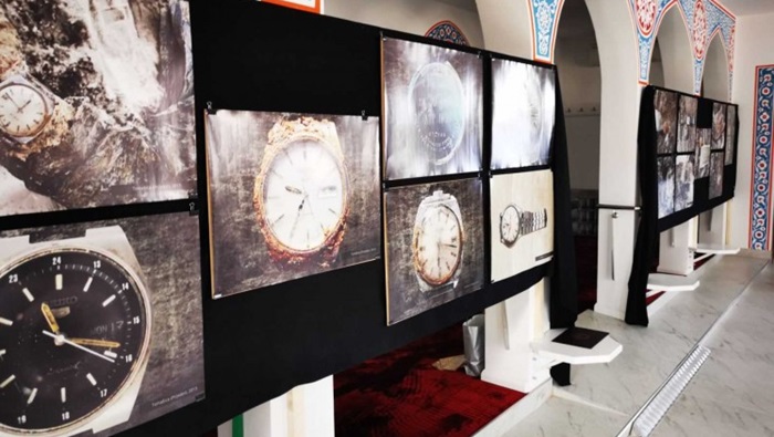 U Kamičanima izložba fotografija satova žrtava pronađenih u masovnim grobnicama