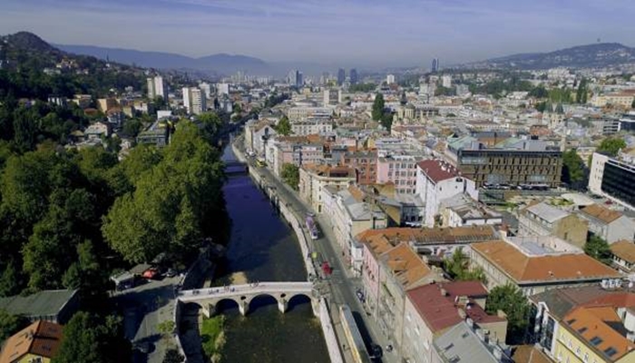 U Kantonu Sarajevo 35 novozaraženih, jedna osoba preminula