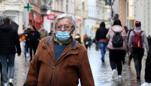 U Kantonu Sarajevo 487 novozaraženih