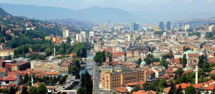 U Kantonu Sarajevo 101 novozaražena osoba, troje preminulih