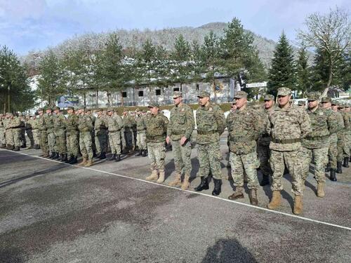 U kasarni Kosova obilježen Dan Oružanih snaga BiH
