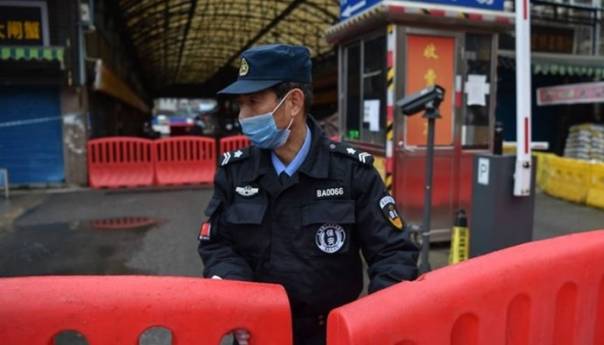 U Kini javni prijevoz obustavljen u deset gradova