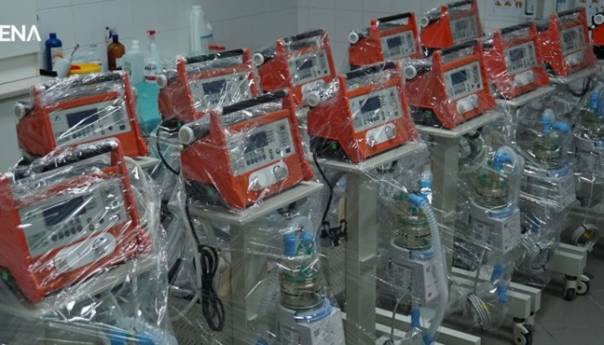 U Kliničkom centru u Tuzli instalirano 18 respiratora iz Kine