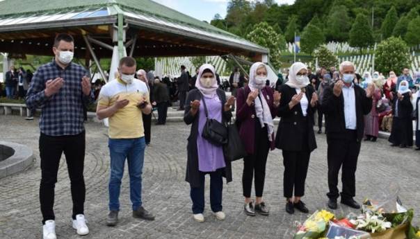 U kompleksu Memorijalnog centra Srebrenica obilježen Dan šehida