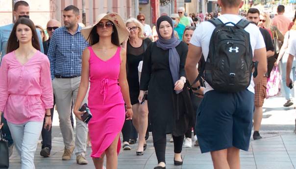 U KS 102 novozaraženih, dvoje preminulo