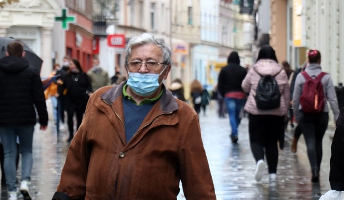 U KS 104 novozaražene osobe koronavirusom