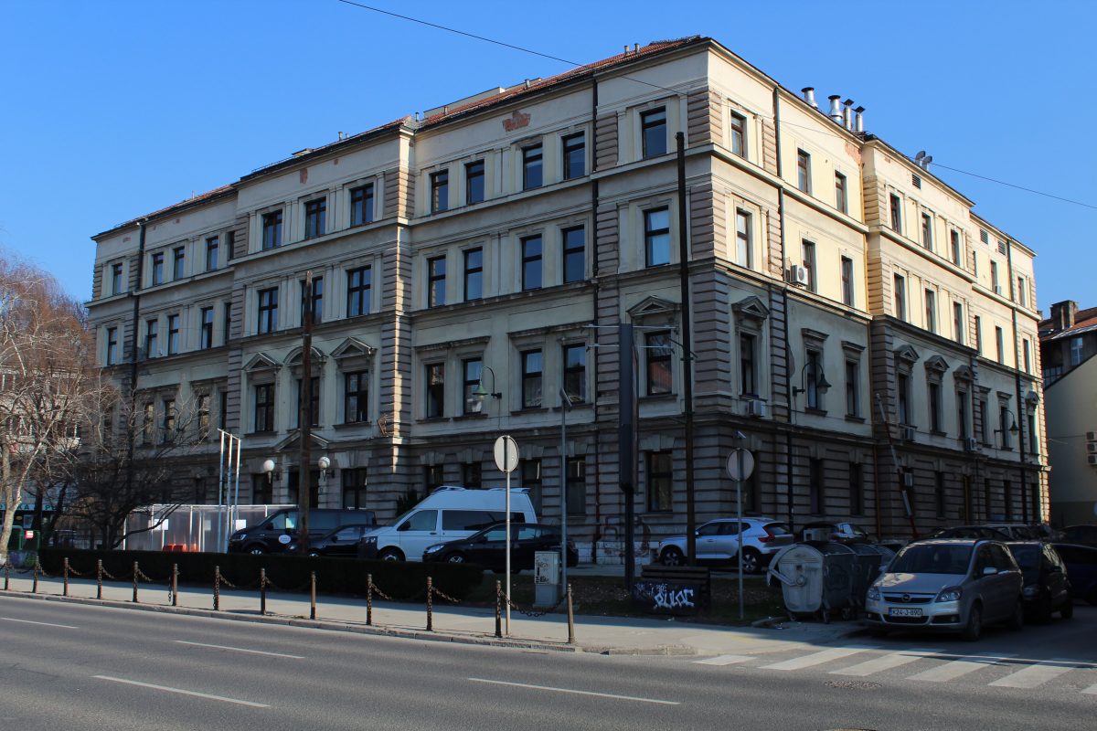 U KS 146 novozaraženih, preminule tri osobe