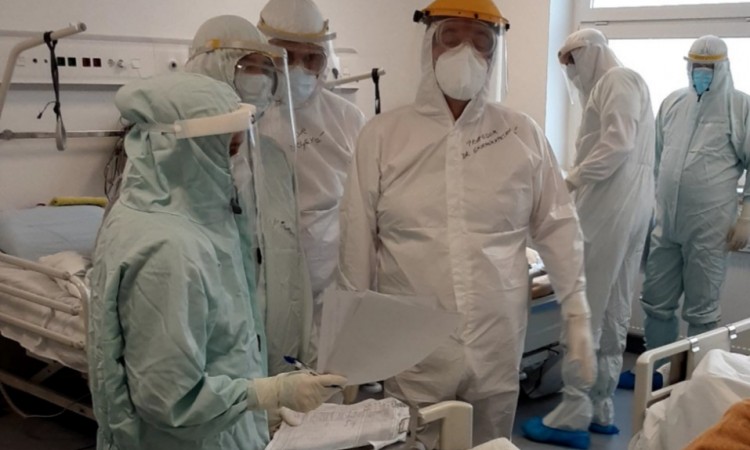 U KS 166 novozaraženih, preminule tri osobe