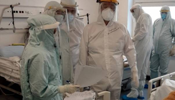 U KS 166 novozaraženih, preminule tri osobe