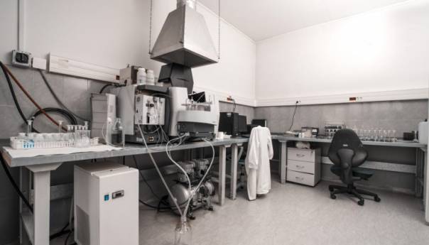 U KS 650 novooboljelih od koronavirusa, 16 preminulih