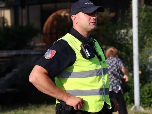 U KS od danas počela primjena body kamera u saobraćaju