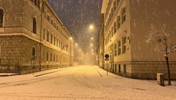 U Ljubljani ubijen muškarac, napadač u bijegu