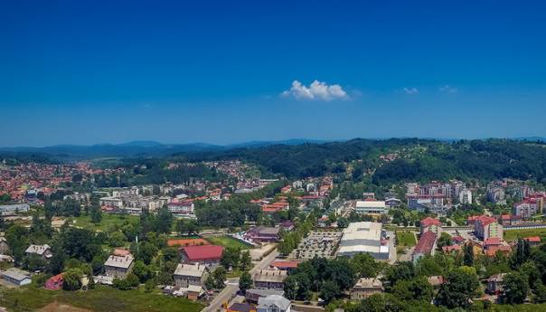U Lukavcu preminule 22-godišnja trudnica i tek rođena beba