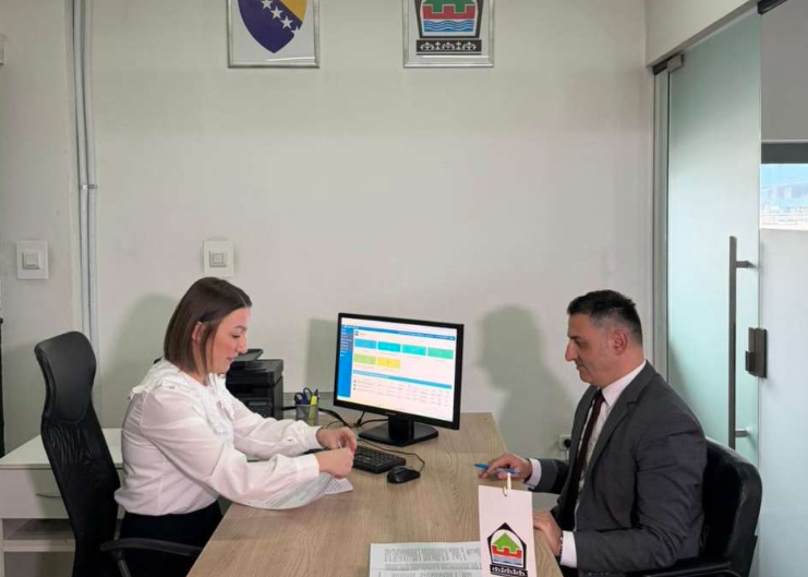 U Maglaju i Kaknju otvorena dva nova RA ureda ovjeritelja IDDEEA-e