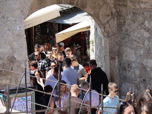 U martu u BiH 101.429 turista, godišnji rast 0,5 posto