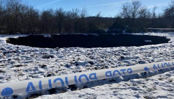 U Mečenčanima se nakon potresa otvorila 41 rupa