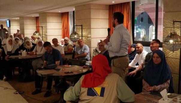 U Medini održan sastanak i druge grupe hadžija iz BiH s rukovodstvom Ureda za hadž i umru