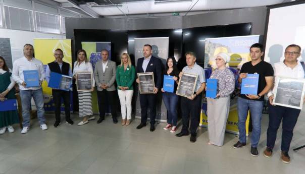 U Memorijalnom centru dodijeljene novinarske nagrade 'Nino Ćatić'