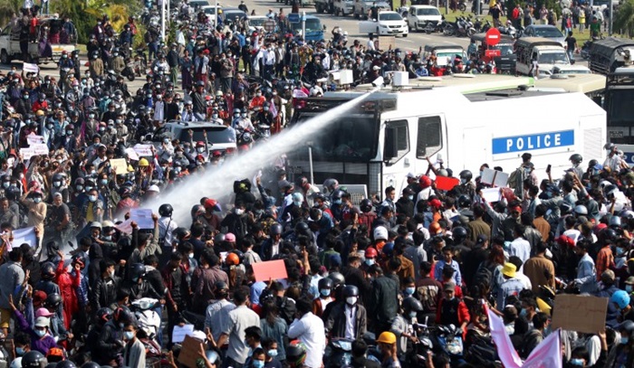 U Mijanmaru najmanje 701 osoba ubijena tokom protesta