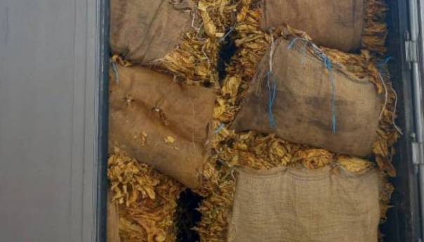 U Modriči oduzeta veća količina duhana i cigareta