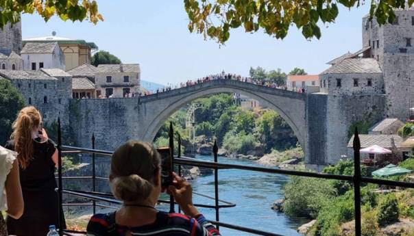 U Mostaru jednodnevni posjetitelji potroše oko 27 eura