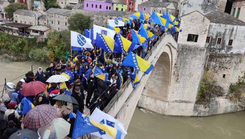 U Mostaru obilježena godišnjica rušenja Starog mosta