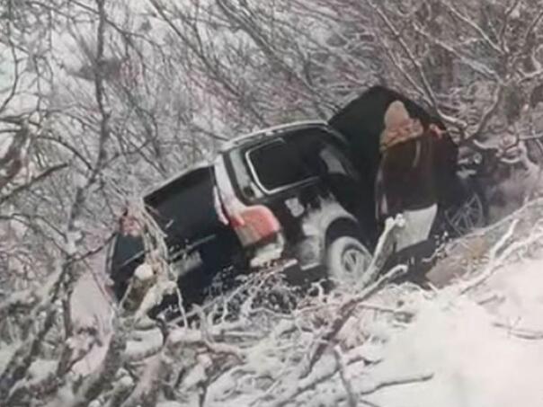 U Mostaru spašena četiri strana državljanina, među njima i dvoje djece