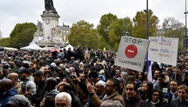 U muslimanskim zemljama širi se kampanja za bojkot francuskih proizvoda