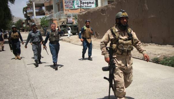 U napadu talibana poginulo devet pripadnika snaga sigurnosti