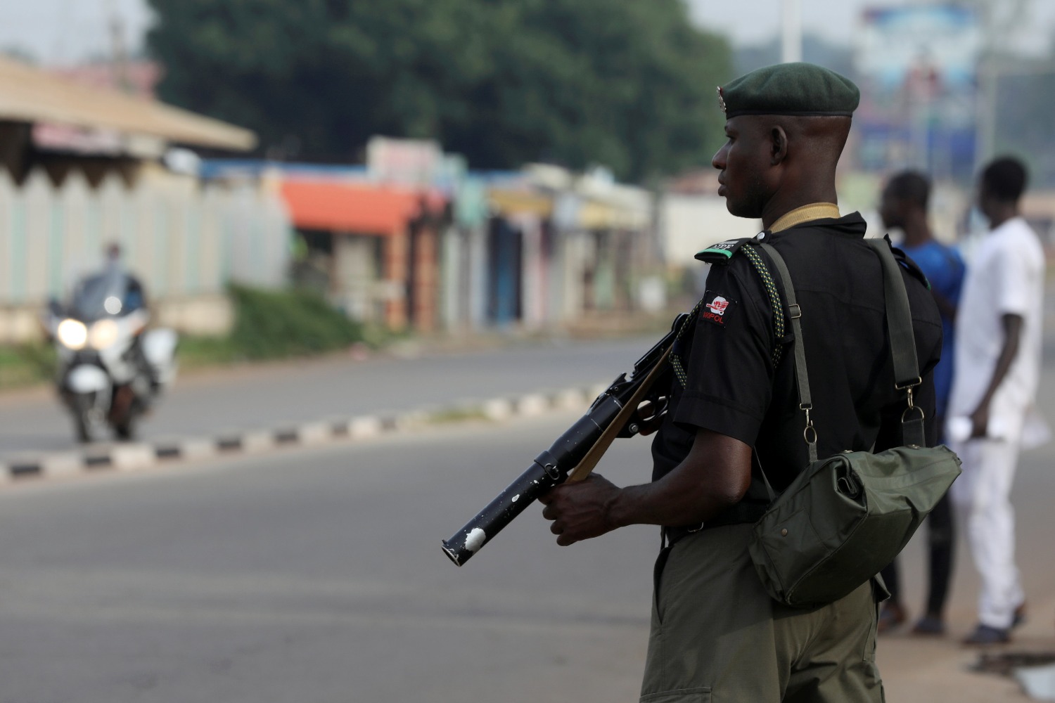 U napadu u Nigeriji ubijeno 16 osoba