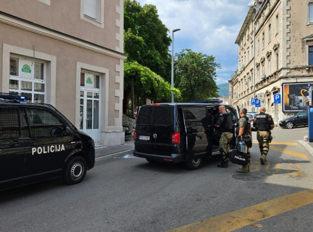 U navijačkim neredima u Mostaru dvije osobe teže povrijeđene