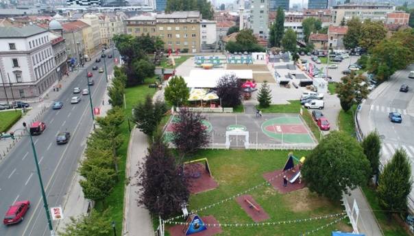 U nedjelju porodični dan u parku Hastahana