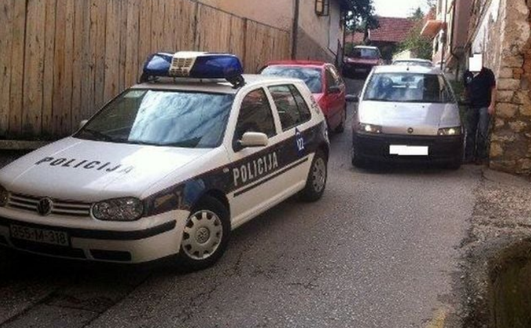 U nesreći kod Tešnja poginuo mladić