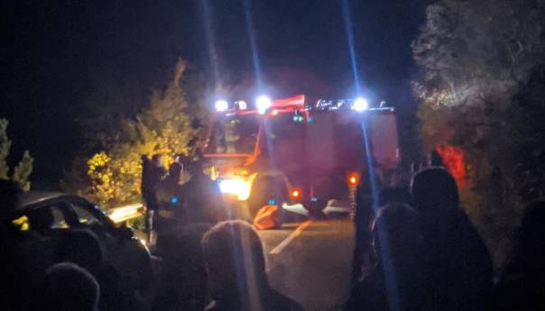 U nesreći u kanjonu Tare stradala majka, traga se za dvoje maloljetne djece