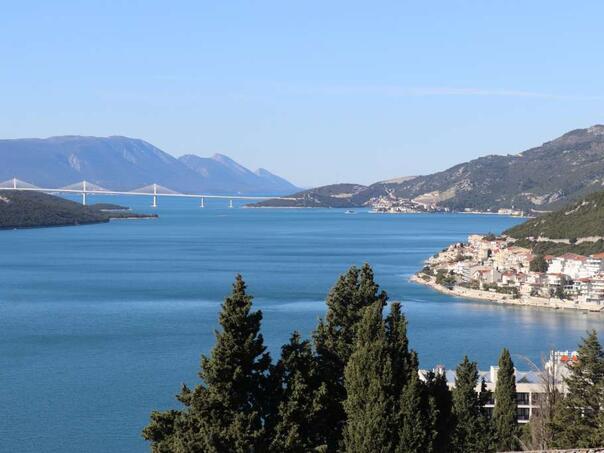 U Neumu danas izmjereno 17 stepeni