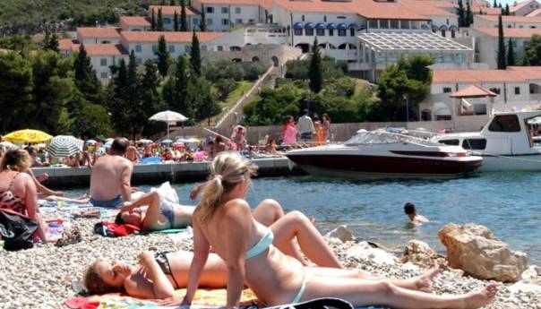 U Neumu i Stocu jutros 22 stepena, temperature danas do 35 stepeni