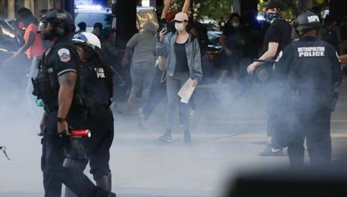 U New Yorku produžen policijski sat na sedam dana