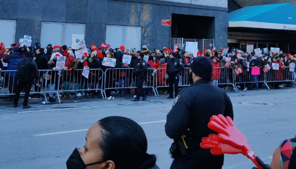 U New Yorku štrajkuje više od 7.000 medicinskih sestara