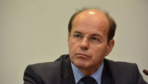 U normalnom društvu Višković bi bio procesuiran za genocid