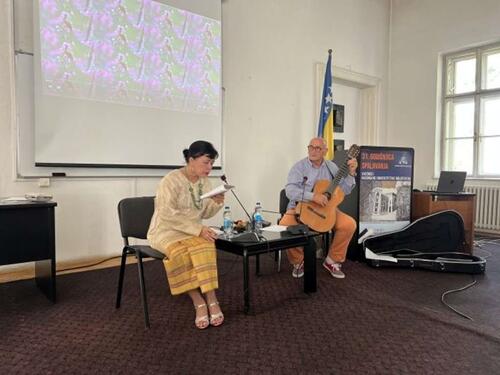 U NUBBiH održan književni susret sa indonezijskom pjesnikinjom Niom S. Amirom