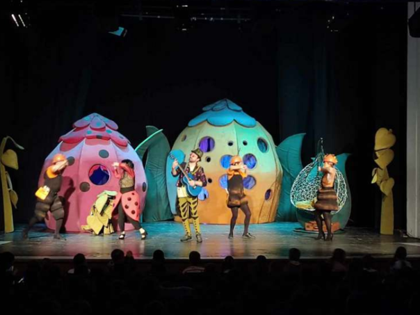 U okviru manifestacije 'Teatar baština 2023.' odigrana predstava 'Cvrčak i mrav'