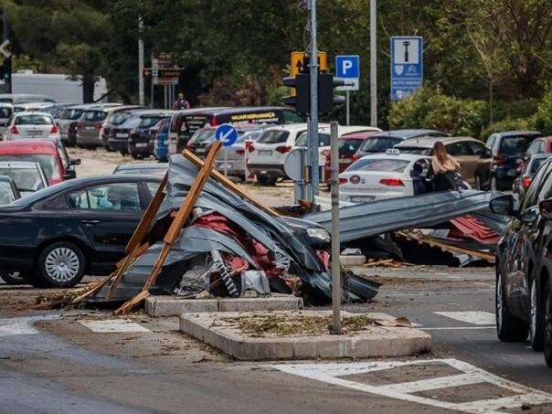 U oluji kod Splita dvoje povrijeđenih, objavljeni detalji