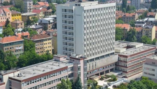 U Općoj bolnici 56 covid pacijenata, jedna osoba preminula