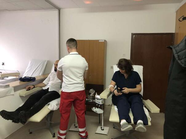 U Općoj bolnici Sarajevo vanredna akcija darivanja krvi radi dopunjavanja zaliha