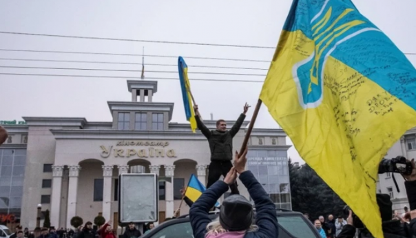 U oslobođenom Hersonu stanovnici se privikavaju na novi život